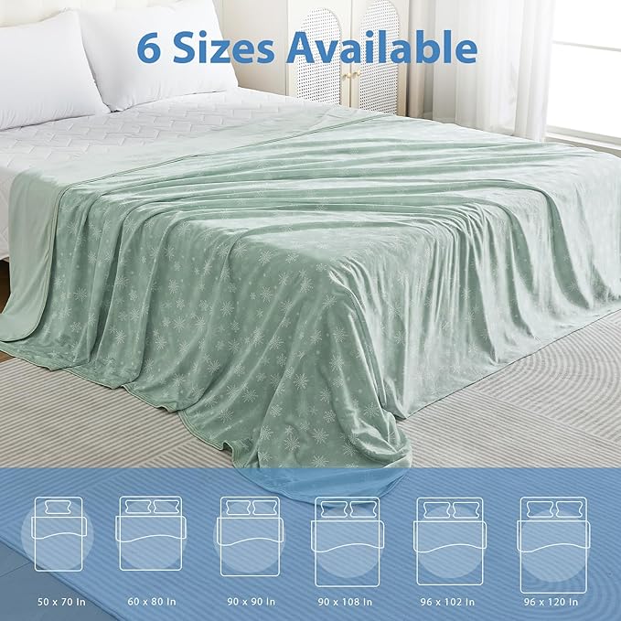 OIGAE Cooling Blanket for Hot Sleepers - Soft & Lightweight Summer Cold Blanket for Night Sweats | Perfect for Bed, Couch, Sofa (Grass Green, Twin 60'' x 80'')