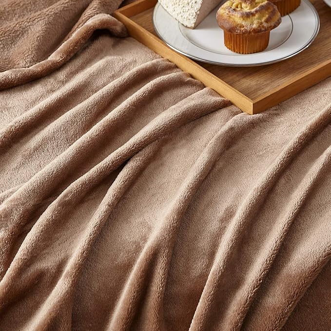 Hansleep Fleece Blanket for Couch Camel, Super Soft Throw Blanket Flannel Fuzzy, Plush Cozy Blanket for All Seasons, Camel, Throw 50x60 Inches