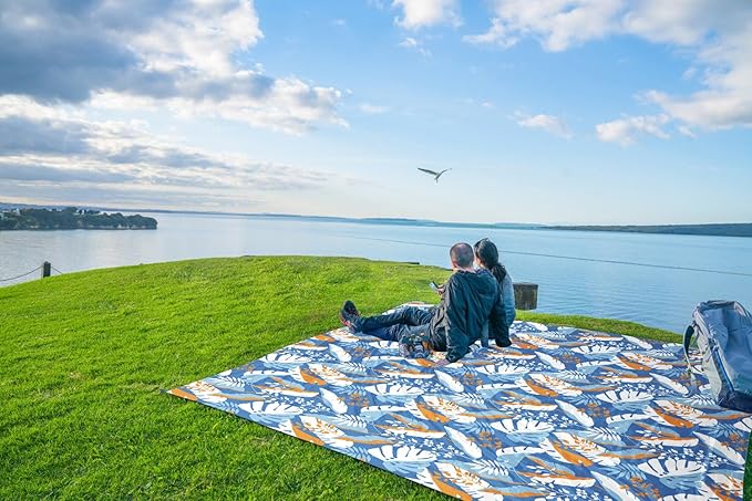 WEKAPO Beach Blanket Waterproof Sandproof Oversized, Extra Large Beach Mat Sand Free, Lightweight & Compact Sand Free Mat with 5 Stakes & 4 Corner Pockets
