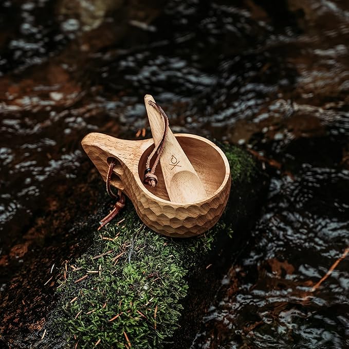 überleben | Kuksa Wooden Cup – Handcarved 8oz Coffee Mug, Bowl with Lanyard & Carabiner – Lightweight Camping Essentials & Traditional Nordic Bushcraft Gear
