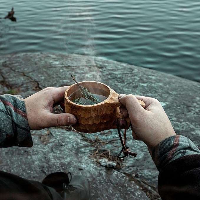 überleben | Kuksa Wooden Cup – Handcarved 8oz Coffee Mug, Bowl with Lanyard & Carabiner – Lightweight Camping Essentials & Traditional Nordic Bushcraft Gear