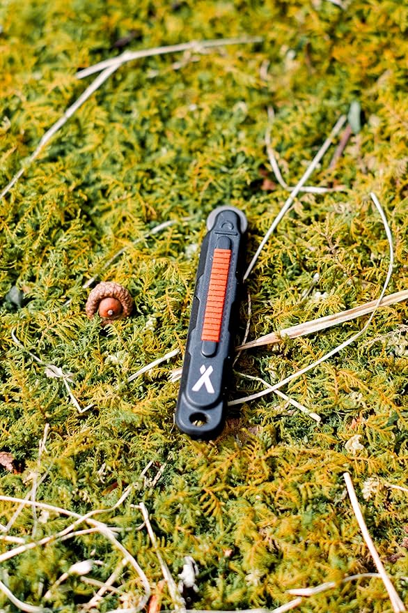 Bear Grylls Micro Sparker Fire Starter 2 Pack - Easy to Use, One Handed, Ultralight, Rubber Grip, Compact