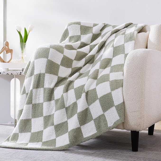 WRENSONGE Checkered Throw Blanket, Sage Green Soft Cozy Fluffy Hand Made Throw Blankets for Couch, Sofa, Chair, Bed, Camping, Picnic, Travel Lightweight Bed Blankets for Women Mothers Birthday Gifts