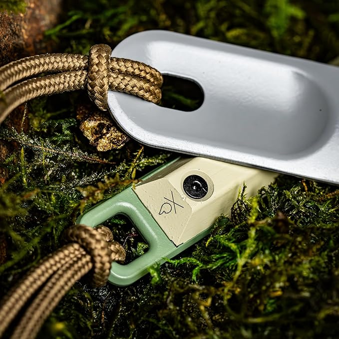 Überleben | Hexå PRO Ferro Rod Fire Starter Survival Tool – Up to 26,000 Strikes, 1/2" Thick Hexagon Fire Steel with Striker & Lanyard – Waterproof Camping Essentials