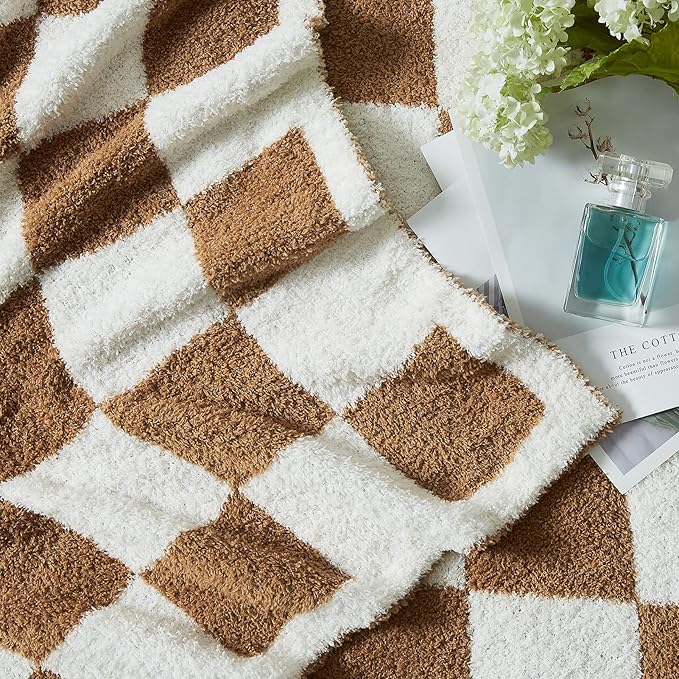 WRENSONGE Fall Checkered Throw Blanket, Burnt Orange Soft Cozy Fluffy Warm Hand Made Throw Blankets for Couch, Sofa, Chair, Bed, Camping, Picnic, Travel Lightweight Bed Blanket - 50"*60"
