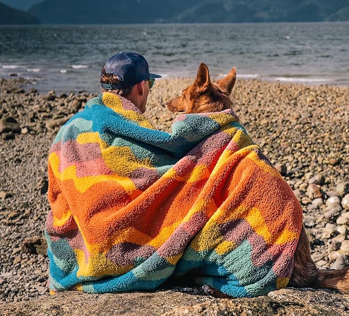 Wilderdog Sherpa Fleece Waterproof Dog Blanket - 50" x 40" - Canyon
