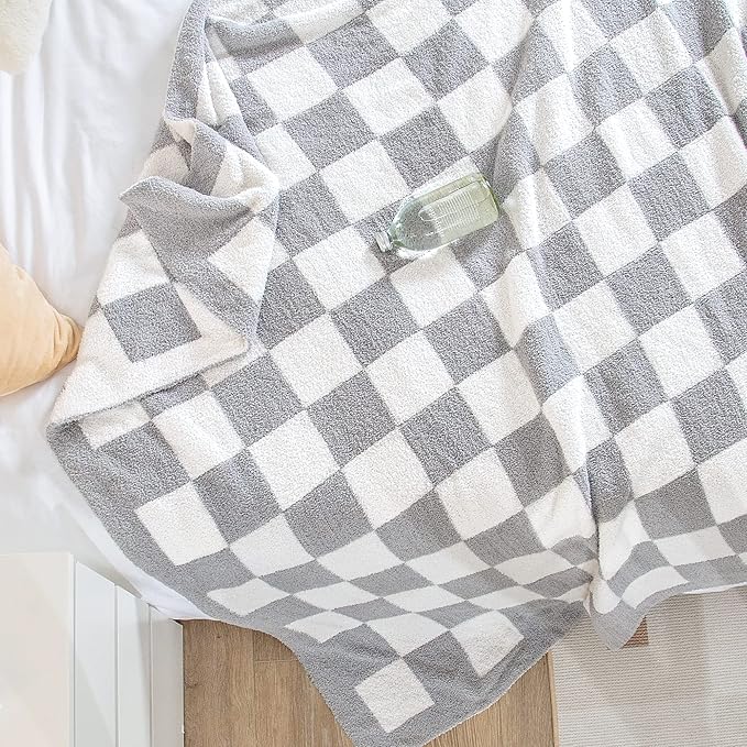 SeaRoomy Checkered Throw Blanket, Ultra Soft Reversible Checkerboard Knitted Blanket, Warm Cozy Fluffy Microfiber Knit Throw Blanket for Couch Sofa Bed Camping Picnic Travel (Grey, 60"×79")