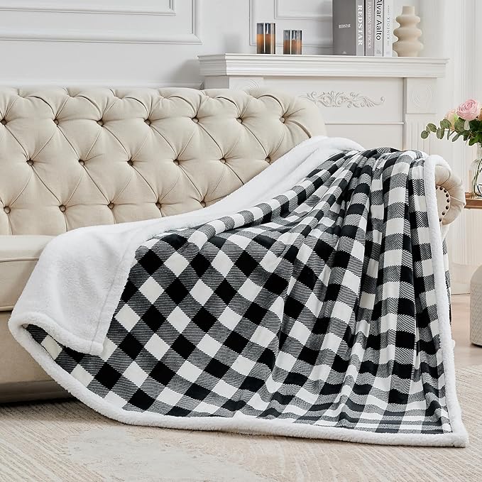 BEDELITE Sherpa Fleece Blanket - Black and White Buffalo Plaid Christmas Blanket, Super Soft Cozy Warm Thick Winter Throw Blankets for Couch and Bed, 50" x 60"