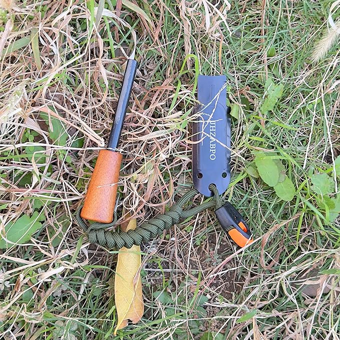 Ferro Rod Survival Kit, Flint and Steel Flint Fire Starter Kit, Fast Fire Stick with Survival Whistle